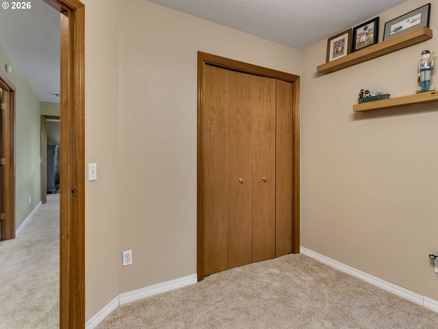 18419 Sw KELLY VIEW Loop, Beaverton, OR 97007