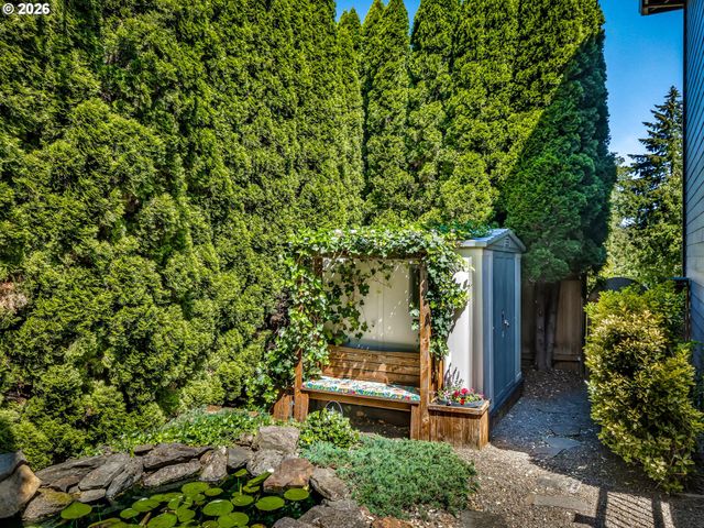 18419 Sw KELLY VIEW Loop, Beaverton, OR 97007