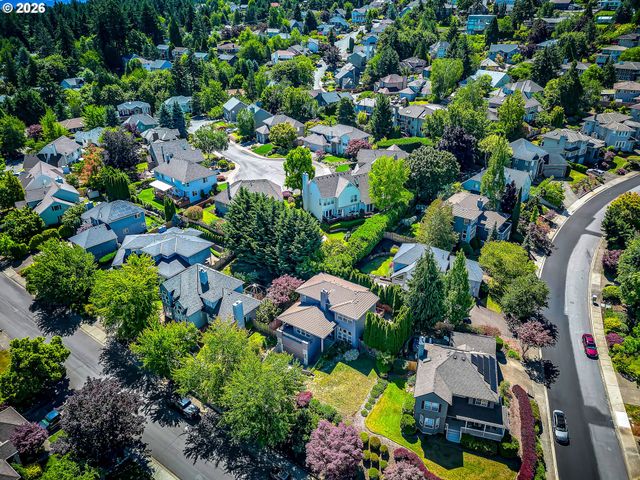 18419 Sw KELLY VIEW Loop, Beaverton, OR 97007