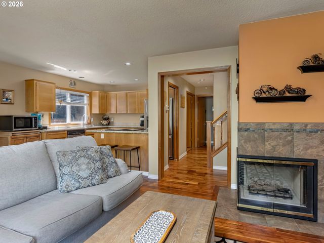 18419 Sw KELLY VIEW Loop, Beaverton, OR 97007