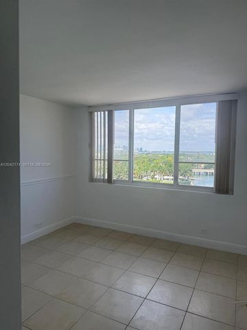 5005 Collins Ave 1104, Miami Beach, FL 33140