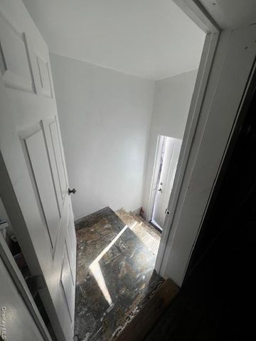 1323 Harding Park, Bronx, NY 10473