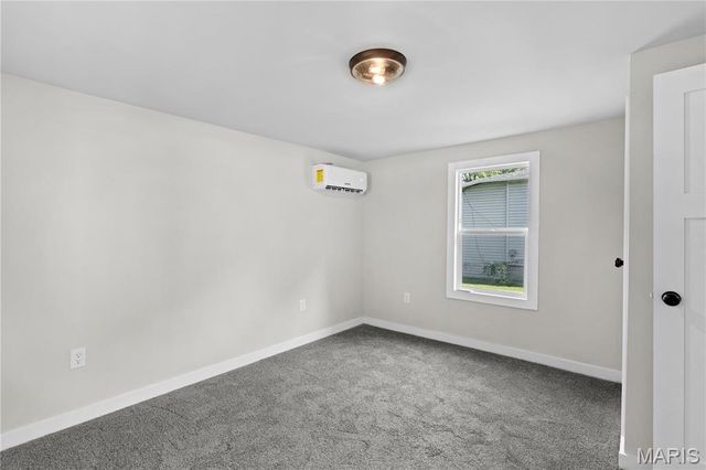709 S 2nd Street, De Soto, MO 63020