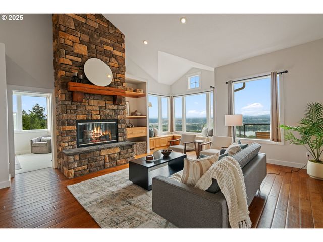 3045 Nw 3RD Ave, Camas, WA 98607