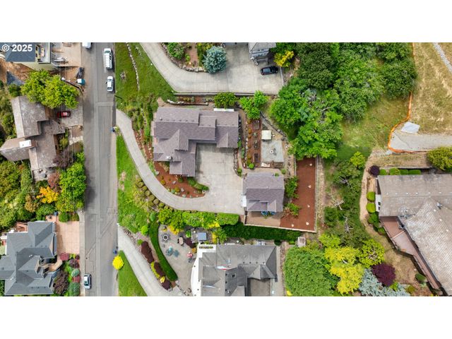 3045 Nw 3RD Ave, Camas, WA 98607