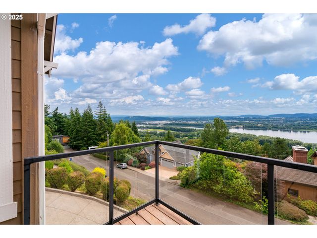 3045 Nw 3RD Ave, Camas, WA 98607