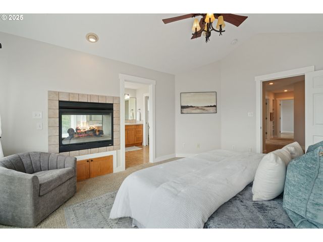 3045 Nw 3RD Ave, Camas, WA 98607