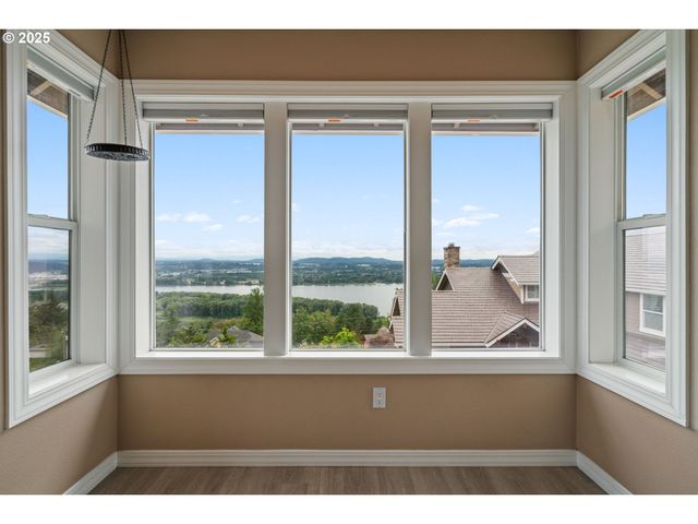 3045 Nw 3RD Ave, Camas, WA 98607