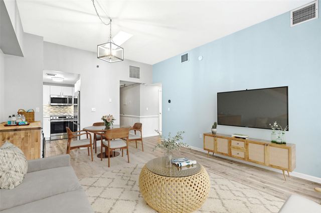 55 McKinley Avenue D3-14, White Plains, NY 10606