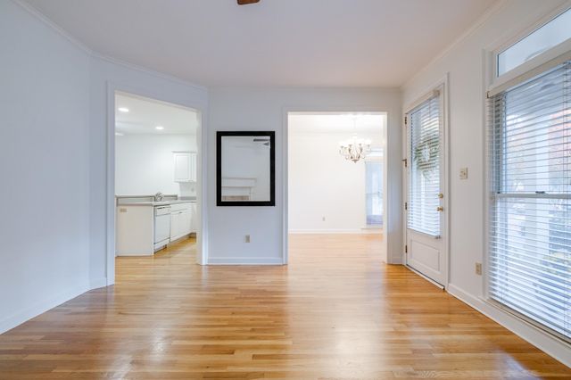 918 HARBOR VIEW DR, Memphis, TN 38103