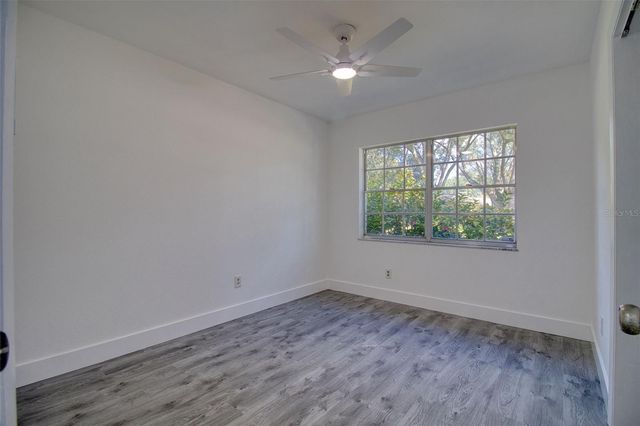 15715 ALMONDWOOD DRIVE, Tampa, FL 33613