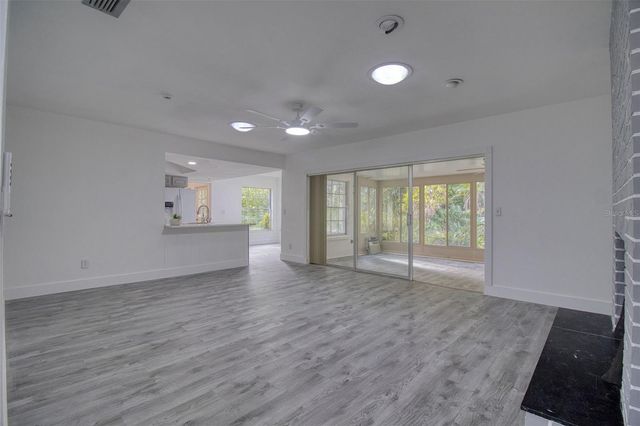 15715 ALMONDWOOD DRIVE, Tampa, FL 33613