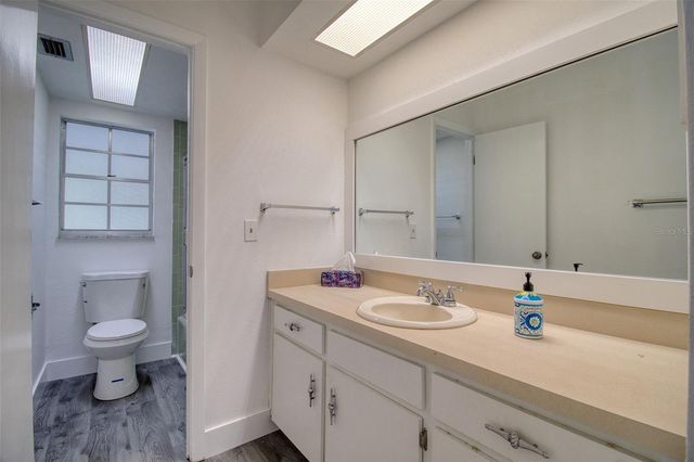 15715 ALMONDWOOD DRIVE, Tampa, FL 33613