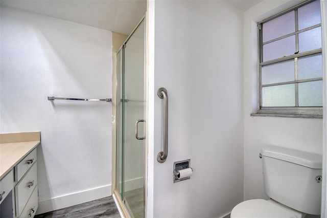 15715 ALMONDWOOD DRIVE, Tampa, FL 33613