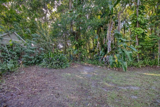 15715 ALMONDWOOD DRIVE, Tampa, FL 33613