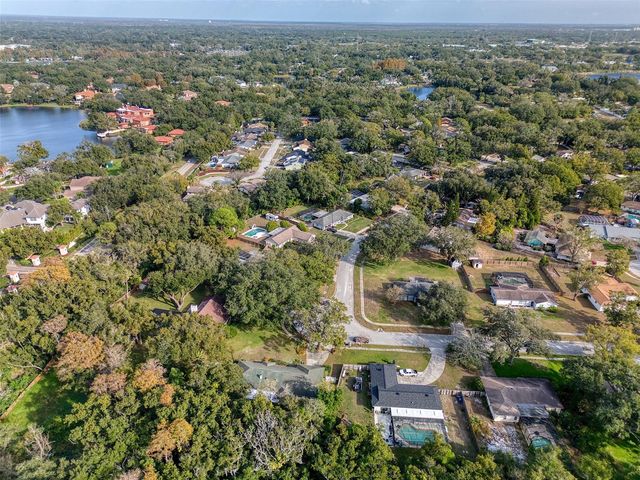15715 ALMONDWOOD DRIVE, Tampa, FL 33613