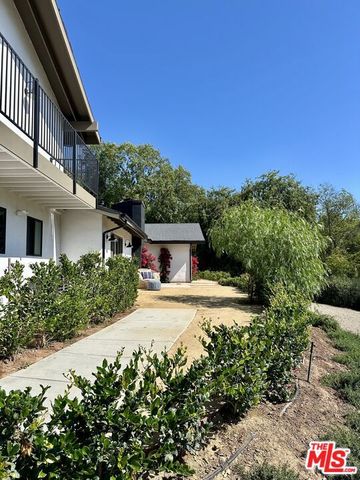 1131 Rancho Drive, Ojai, CA 93023