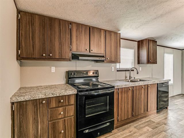 15900 State Highway 39, Lexington, OK 73051