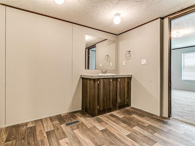 15900 State Highway 39, Lexington, OK 73051
