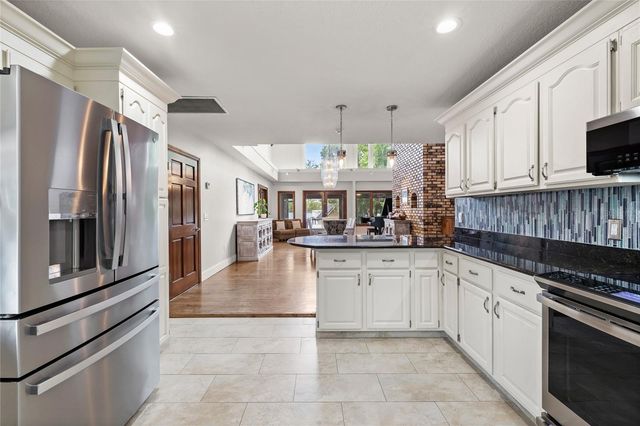 240 W 7TH STREET, Chuluota, FL 32766