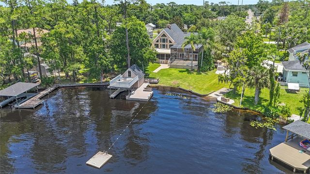 240 W 7TH STREET, Chuluota, FL 32766