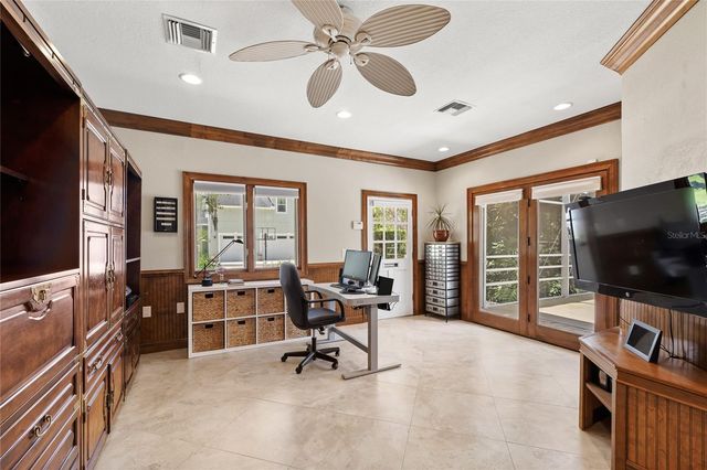 240 W 7TH STREET, Chuluota, FL 32766