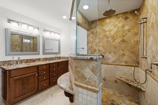 240 W 7TH STREET, Chuluota, FL 32766