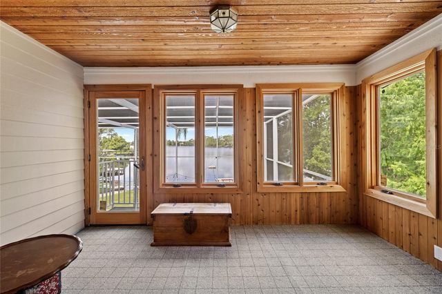 240 W 7TH STREET, Chuluota, FL 32766