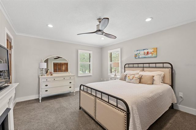 240 W 7TH STREET, Chuluota, FL 32766