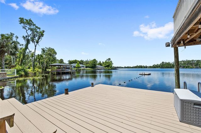 240 W 7TH STREET, Chuluota, FL 32766