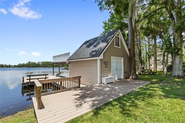 240 W 7TH STREET, Chuluota, FL 32766