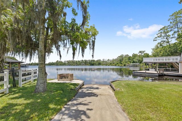 240 W 7TH STREET, Chuluota, FL 32766