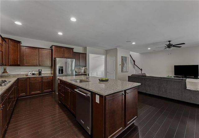 2021 Blossom Hill Drive, Roswell, GA 30076