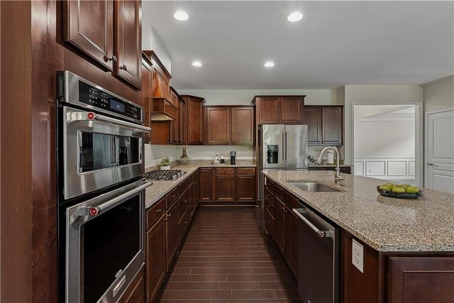 2021 Blossom Hill Drive, Roswell, GA 30076