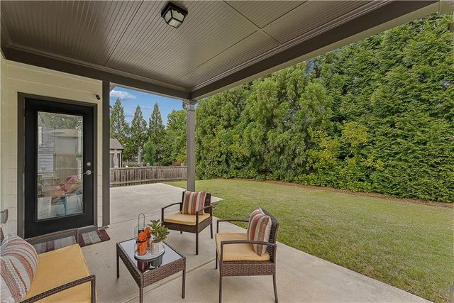 2021 Blossom Hill Drive, Roswell, GA 30076