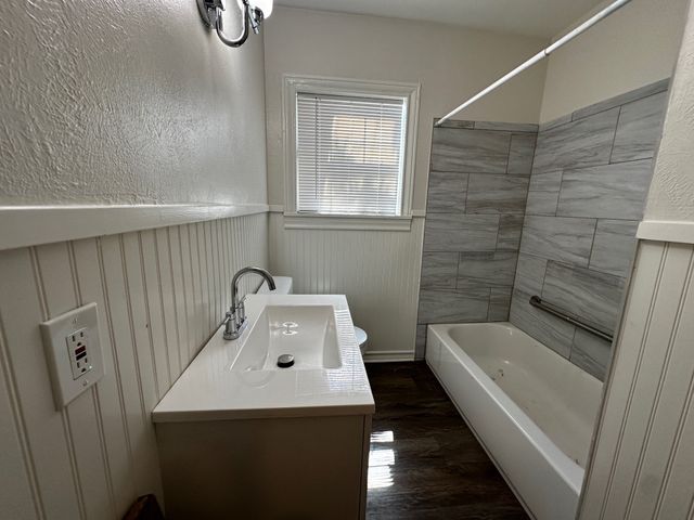 3417 Clary Avenue, Fort Worth, TX 76111