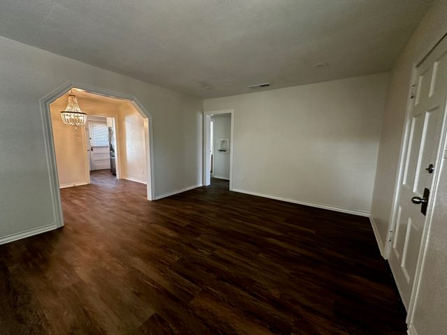 3417 Clary Avenue, Fort Worth, TX 76111