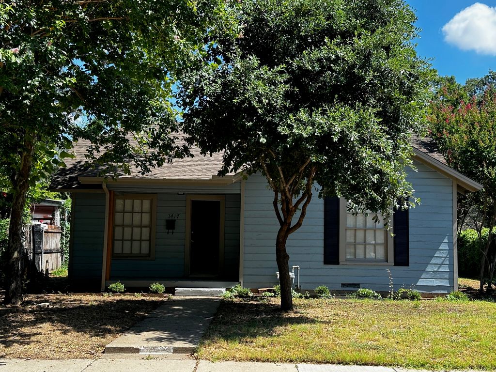 3417 Clary Avenue, Fort Worth, TX 76111