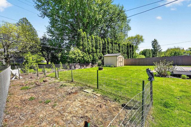 1809 Rae Lane, Madison, WI 53711