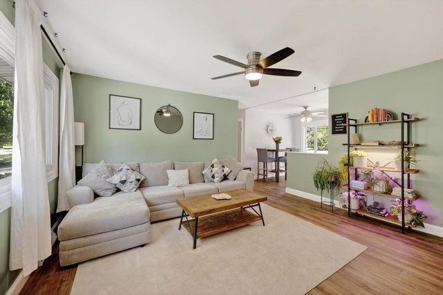 1809 Rae Lane, Madison, WI 53711