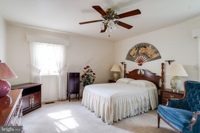 8907 LENNINGS LN, Baltimore, MD 21237