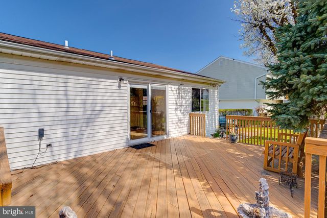 8907 LENNINGS LN, Baltimore, MD 21237