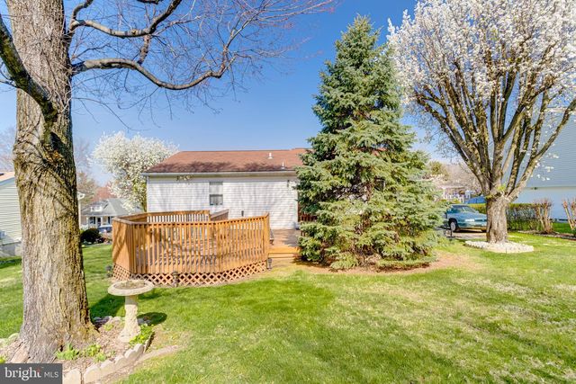 8907 LENNINGS LN, Baltimore, MD 21237