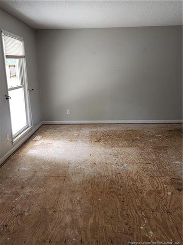 1563 Boros Drive, Fayetteville, NC 28303