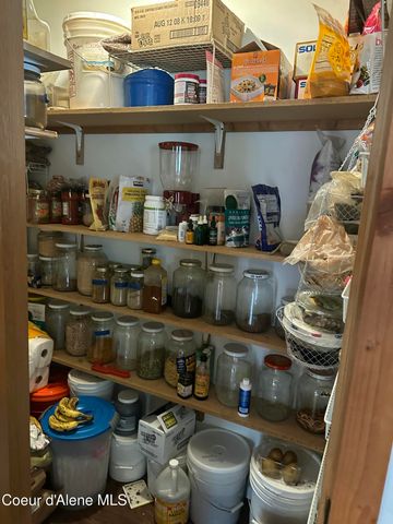 104 Cat Rd, Priest River, ID 83856