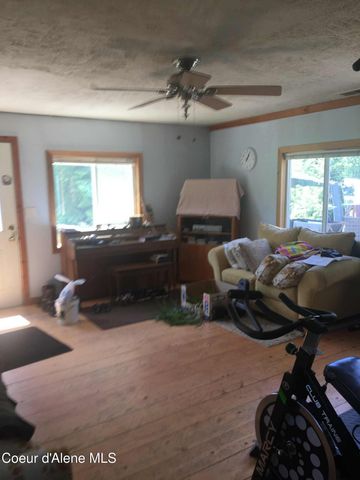 104 Cat Rd, Priest River, ID 83856