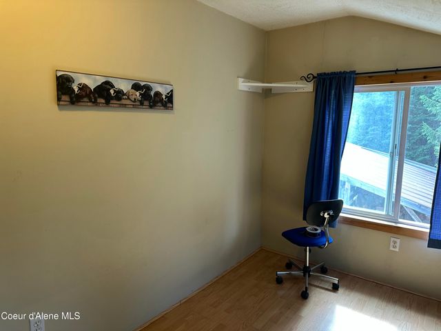 104 Cat Rd, Priest River, ID 83856