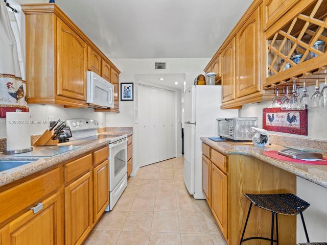 2647 SE 21st Ct 104-D, Homestead, FL 33035