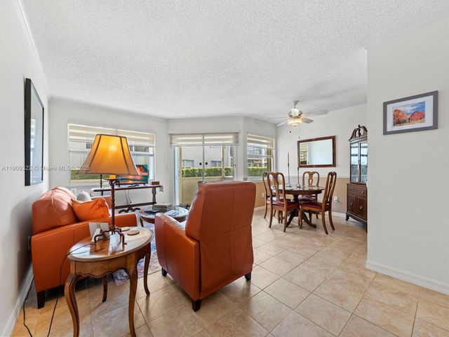 2647 SE 21st Ct 104-D, Homestead, FL 33035