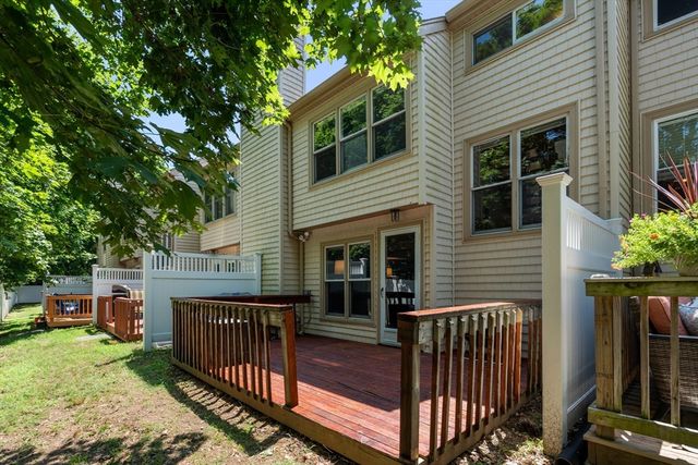 1292 Commercial St 1292, Weymouth, MA 02189